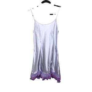 VTG Victoria Secret Lavender 100% Silk Intimates Sleepwear Layered Ruffle Size M